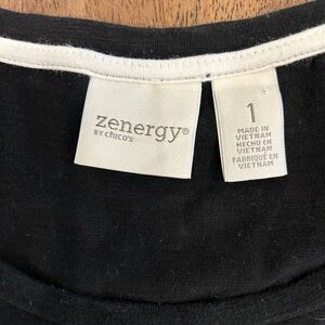 Chicos Zenergy black and white colorblock Cotton Top Size 1‎ (medium Size 8)